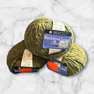 Berroco Blackstone tweed chunky green clover #6631 lot of 3 50g each